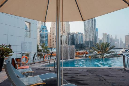 Signature Hotel Apartments & Spa Dubai Marina