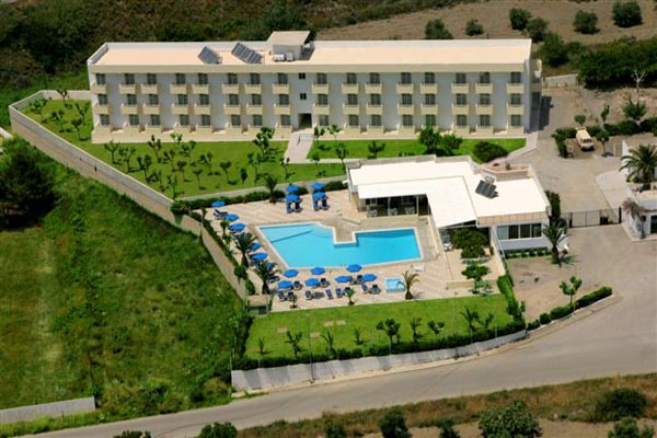 Zoes Hotel