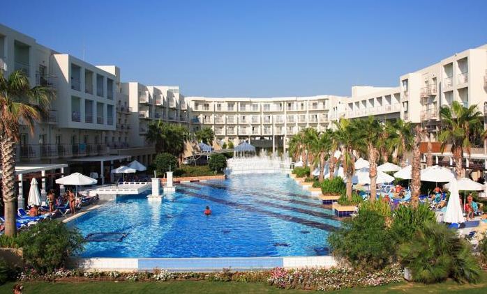 LA BLANCHE RESORT & SPA HOTEL