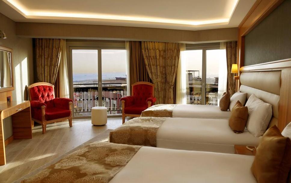 ILKBAL DELUXE HOTEL